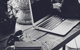 奥斯卡新科影帝，真实身份竟是英超球队老板之一