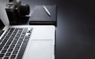 切尔西新援疑似公布新恋情！给对方一张无限额信用卡